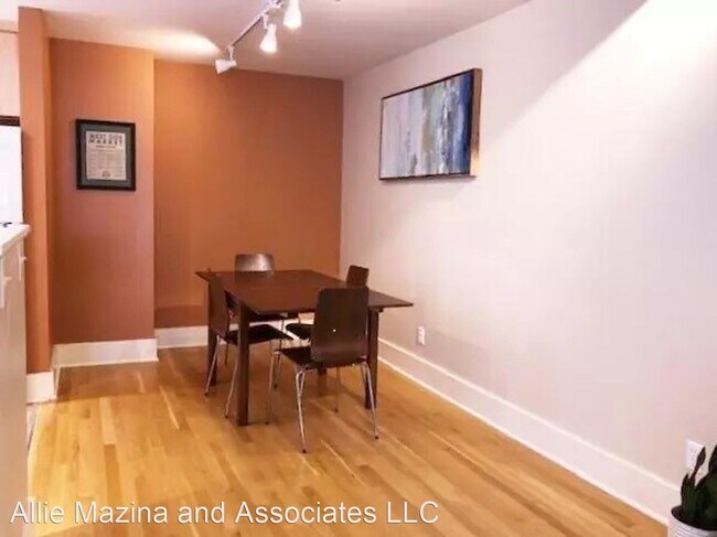Building Photo - 1 br, 1 bath House - 2910 Jay Ave  Unit 2911