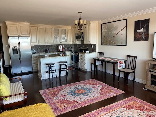 Photo du bâtiment - 5176 Dundas St W