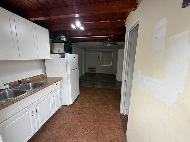 Foto del edificio - 1410 N 65th Ter