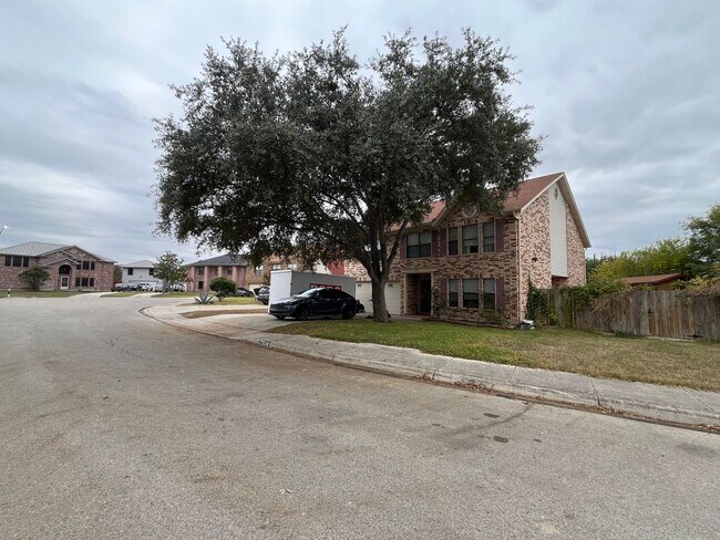 Foto del edificio - 7314 Justino Trail