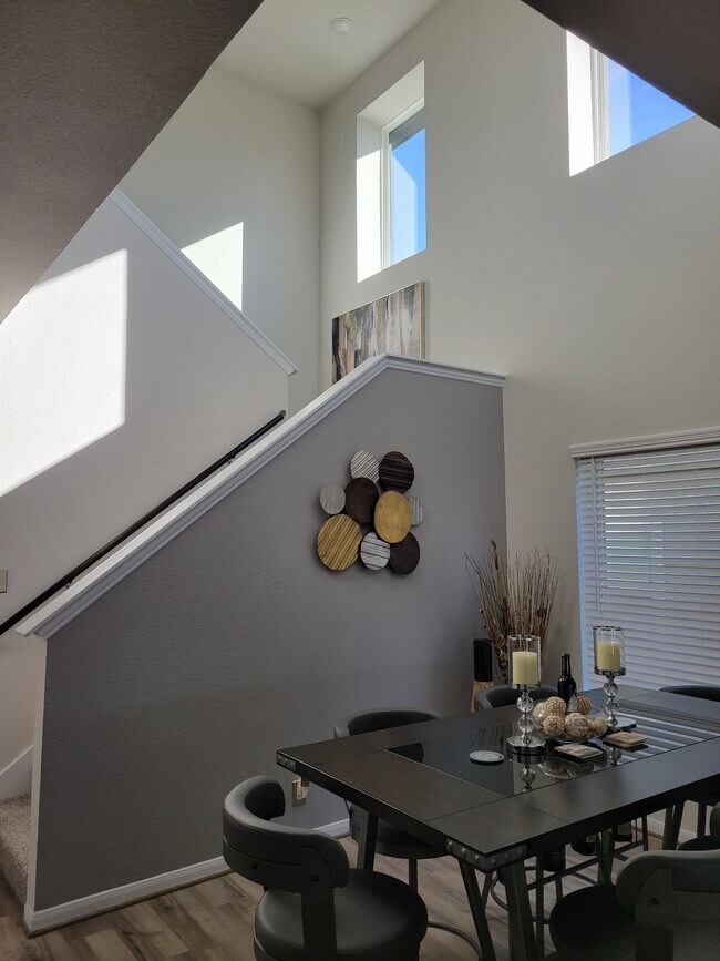 Building Photo - 7510 Boxing Elm