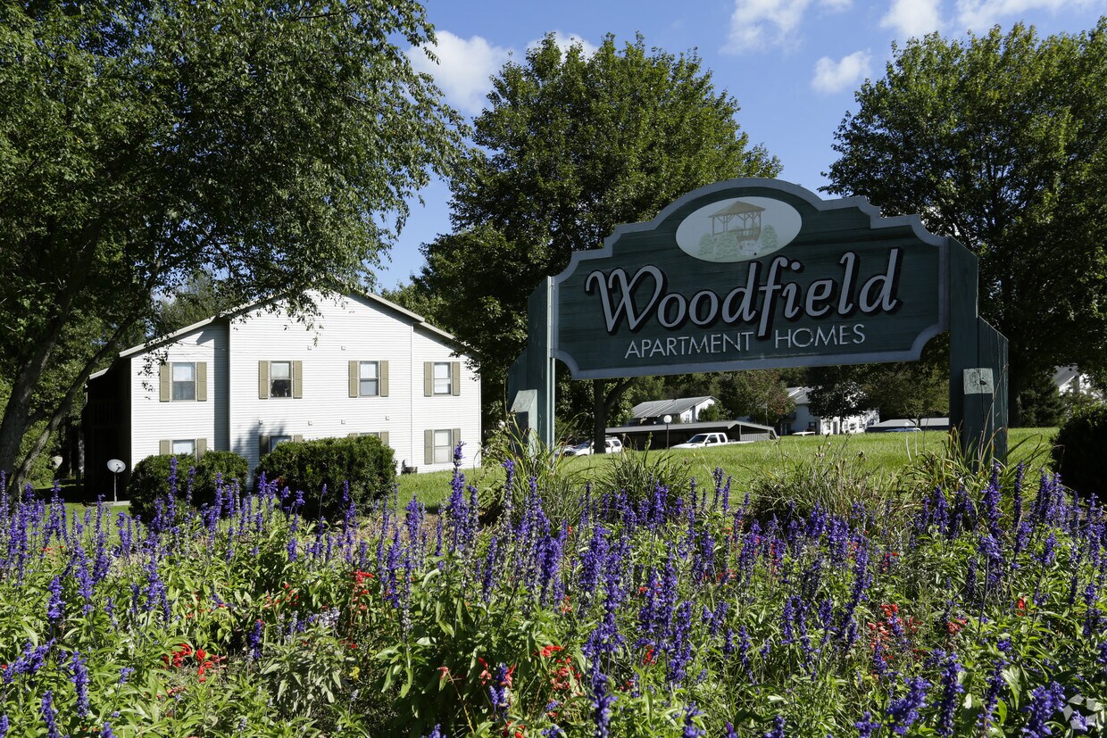 Foto principal - Woodfield Apartment Homes