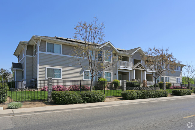 Building Photo - Gateway Village