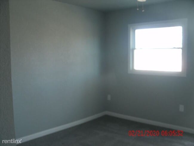 Building Photo - 1 br, 1 bath Apartment - 35 Suyeta Park Drive