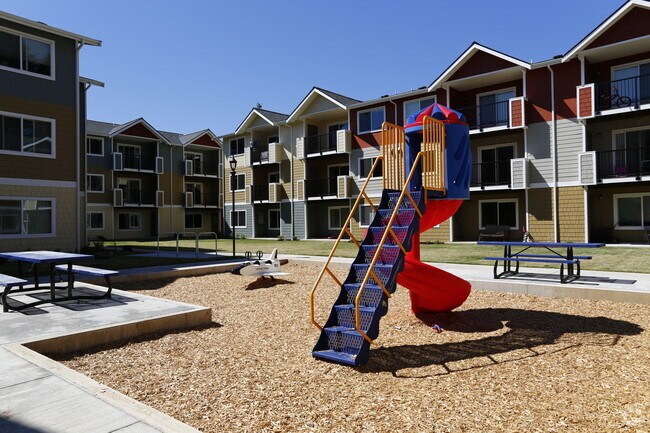 Foto del edificio - Quilceda Creek Apartment Homes