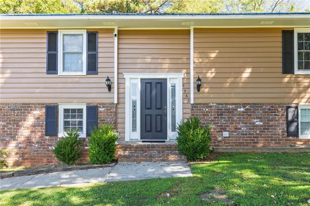 Foto principal - 3067 Old Dallas Rd SW