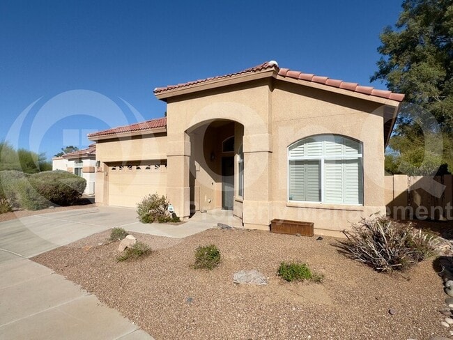 Building Photo - 249 E Desert Golf Pl