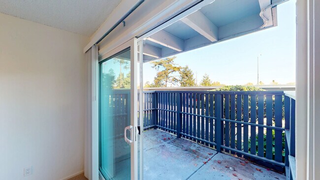 Foto del edificio - 400 Alameda del Prado