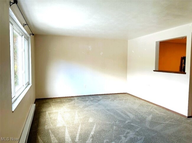 Building Photo - 980 N Overlook Dr