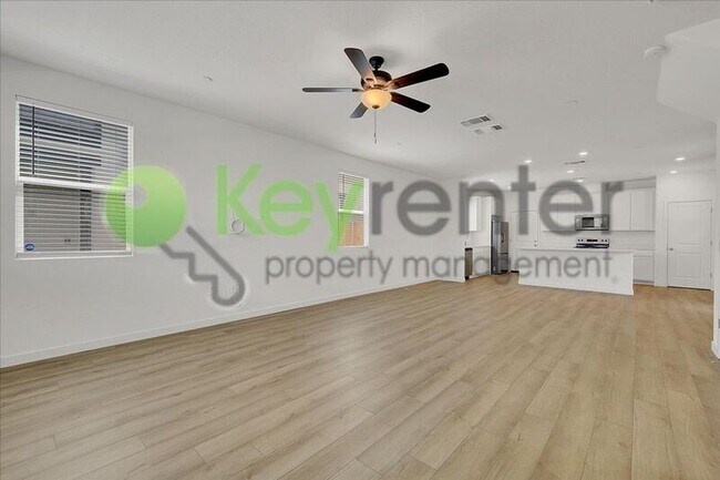 Foto del edificio - 8112 Monkeyflower Wy