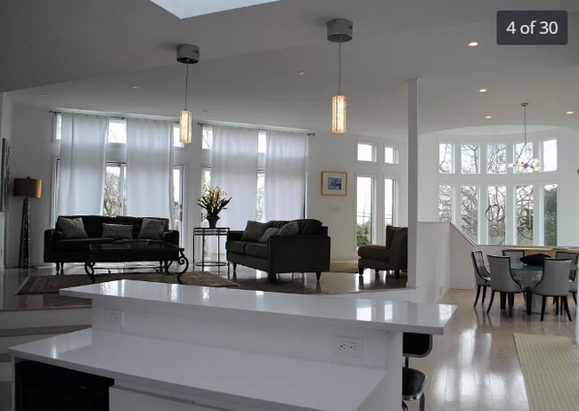 Foto del edificio - 40 Bluff Rd