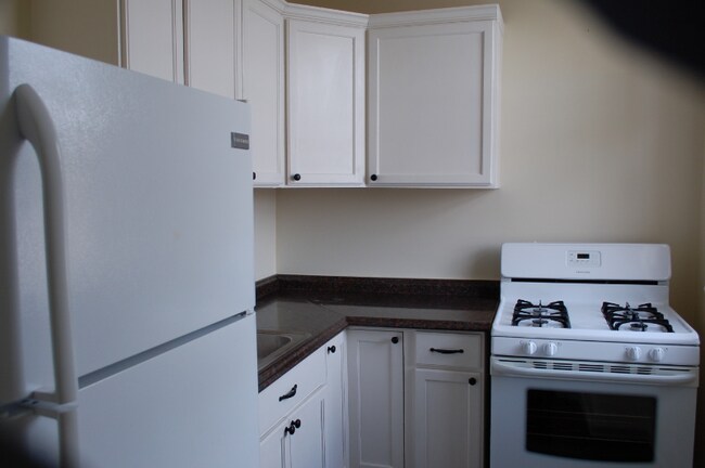 Foto del edificio - 840 Ursulines Ave