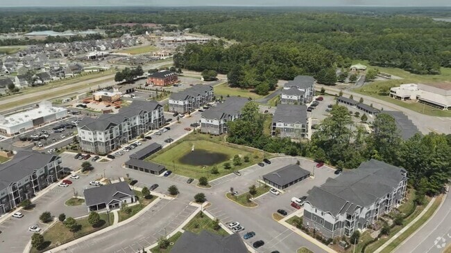  - Port 58 Apartments @ Hillpoint