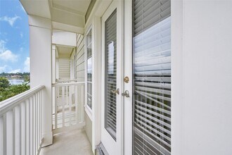 Building Photo - 194 W Breezy Way