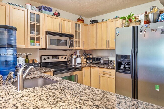 Foto del edificio - 2640 NE 135th St