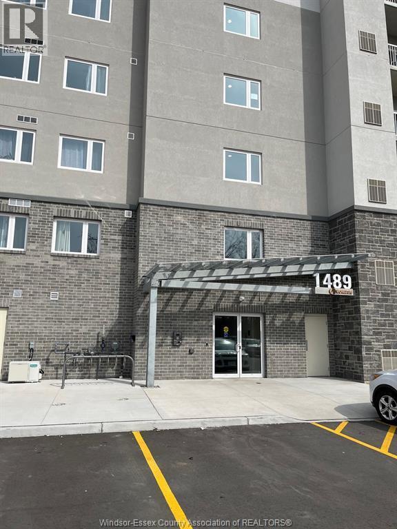 Building Photo - 1489 Banwell Rd