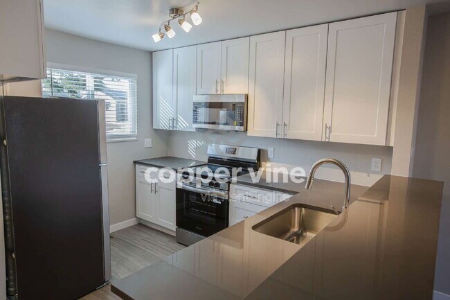 Foto del edificio - 5711 W 92nd Ave