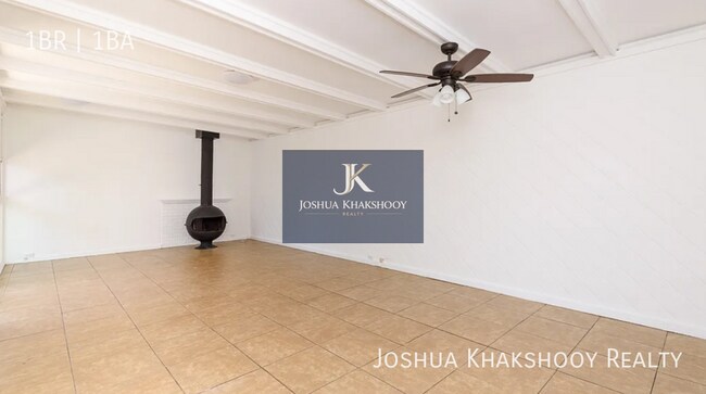 Foto del edificio - 11304 Isleta St