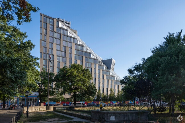 Building Photo - 500 Metropolitan Residential