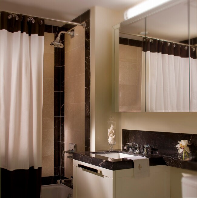 One Back Bay Apartments in Boston, MA