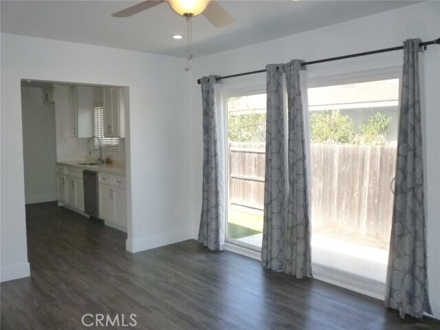Foto del edificio - 16812 Yukon Ave