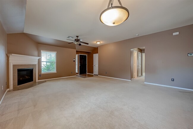 Foto del edificio - 2102 Cory Crossing Ln