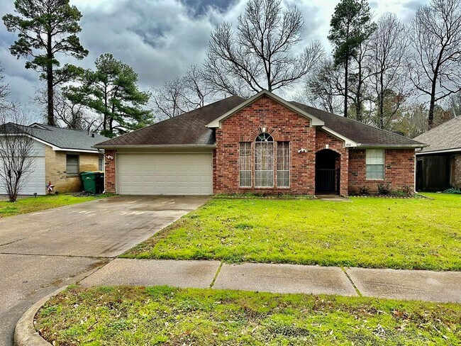 Building Photo - 1912 Hunnington Dr
