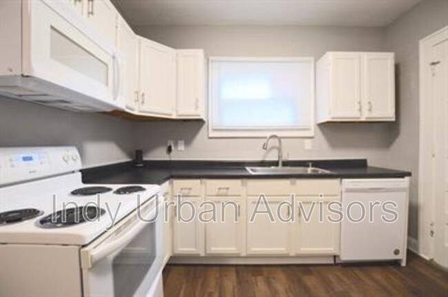 Foto del edificio - 3618 Salem St