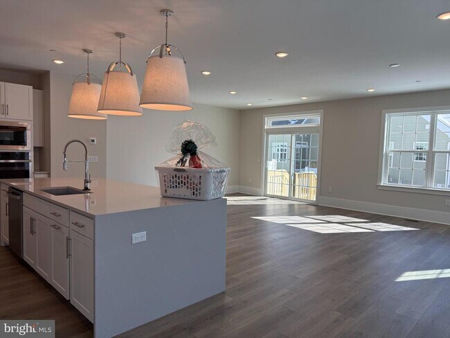 Foto del edificio - 3001 Justin Dr