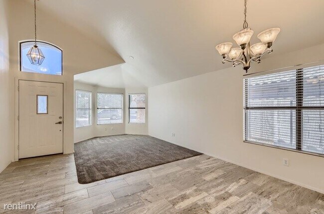 Building Photo - 3 br, 2 bath House - 15271 W Eureka Trail ...