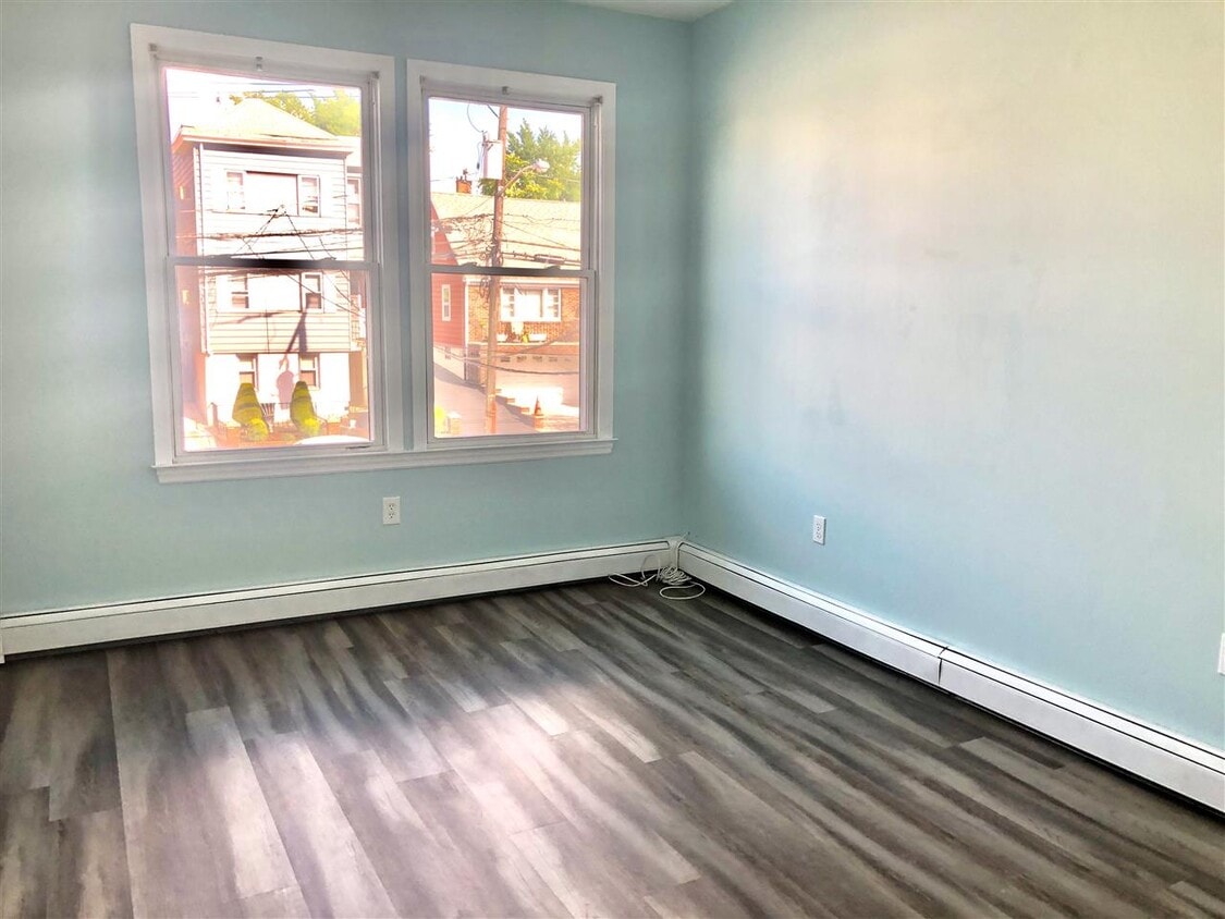 811 Grand Ave Unit 2F, North Bergen, NJ 07047 Apartment for Rent in