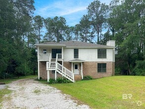 Building Photo - 10080 Bay Haven Dr