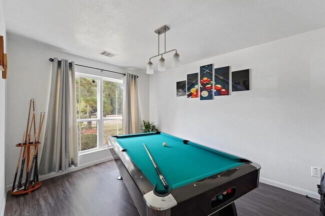 Foto del edificio - 18523 Windy Stone Dr