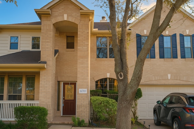 Building Photo - 16703 Summer Cypress Ct