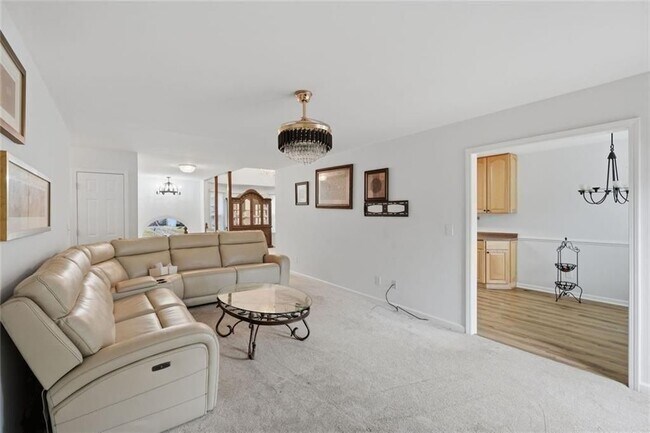 Foto del edificio - 638 Oberlochen Way