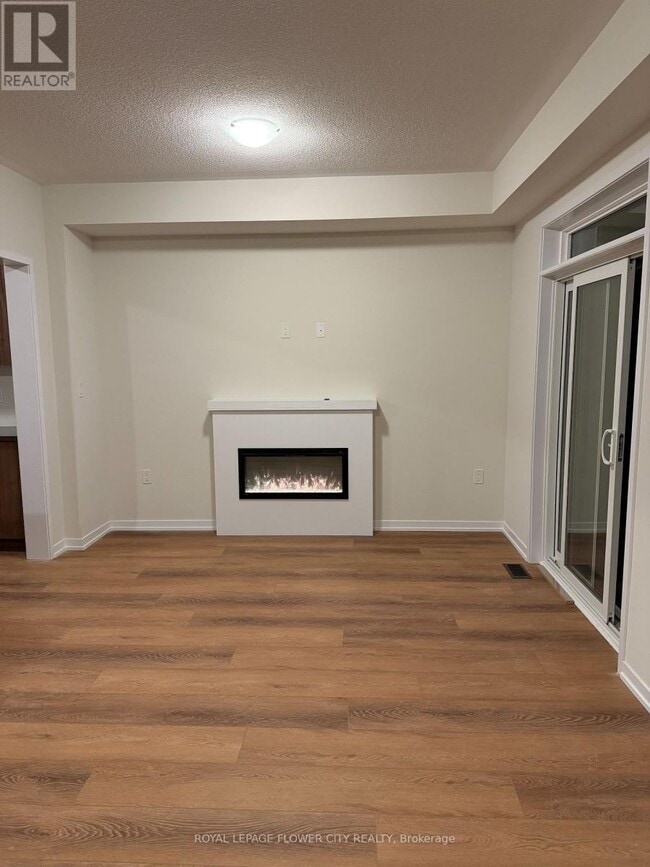 Building Photo - 2100 Cayenne St