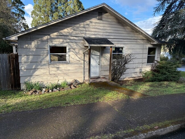 Foto del edificio - Updated 2 bedroom 1 bath duplex in Eugene!