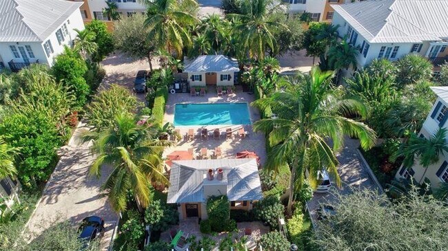 Foto del edificio - 306 E Mallory Cir