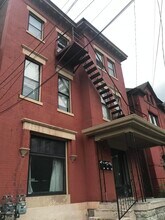 Building Photo - 1304 S Brook St