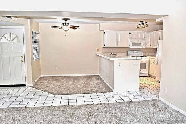Building Photo - 3205 Costa Alta Dr