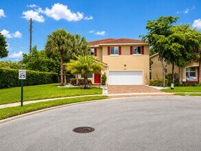 Building Photo - 4773 Foxtail Palm Ct