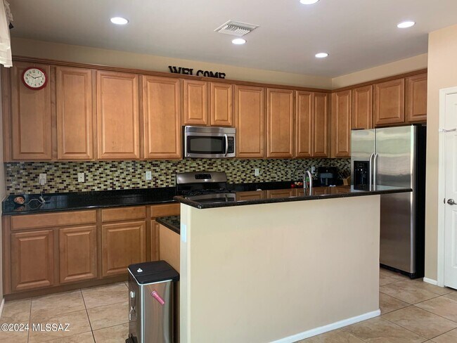 Building Photo - 11594 W Bannerstone St