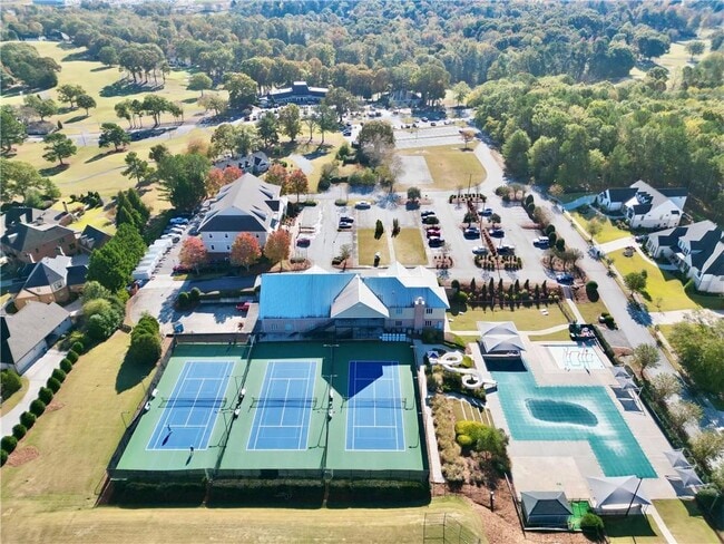 Building Photo - 2447 Rock Maple Dr NE