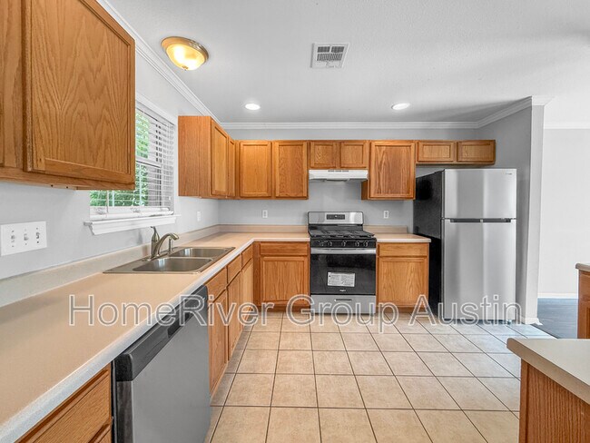 Building Photo - 1103 Sunflower Ct