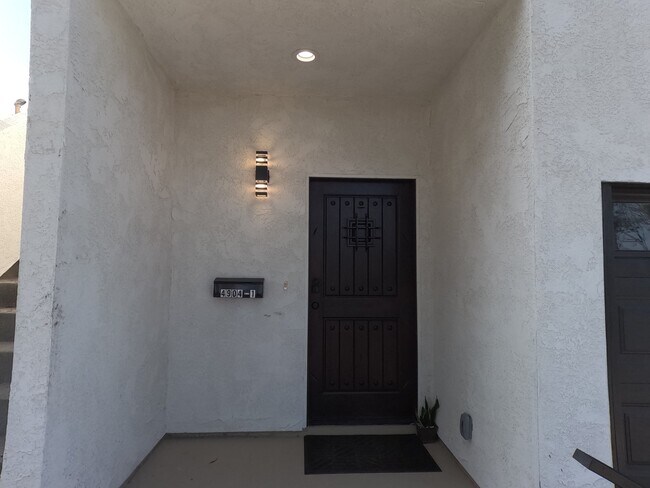 Foto del edificio - 4904 Coke Ave