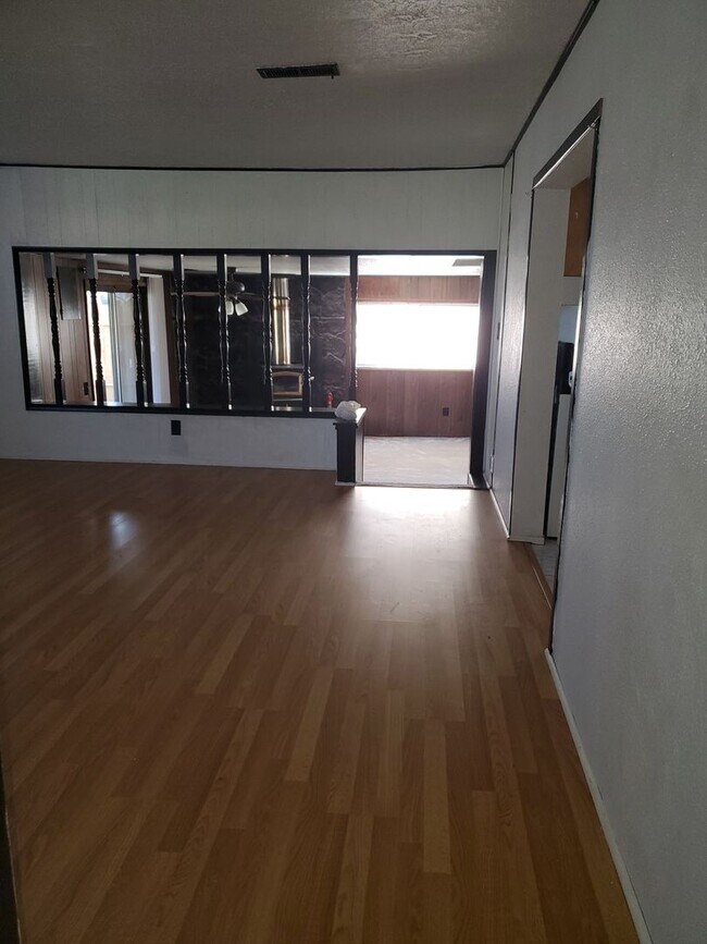 Foto del edificio - 2bed 2bath House