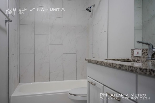 Building Photo - Experience The Elm Lifestyle