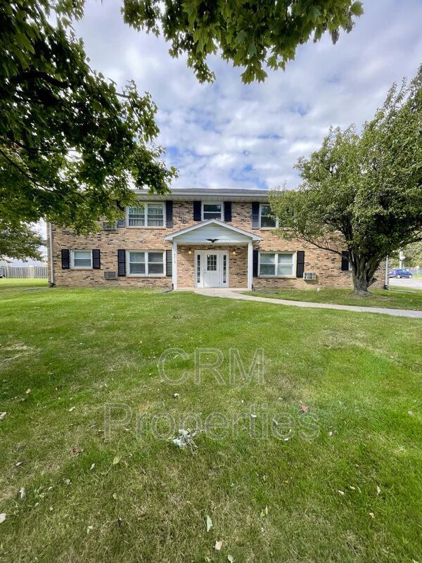 Primary Photo - 2310 Roselawn Dr