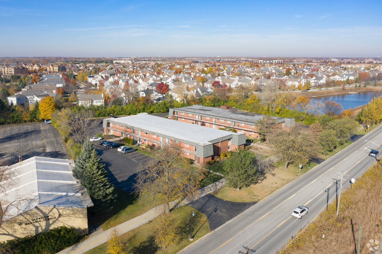 Aerial Photo - Glenwest Apartments