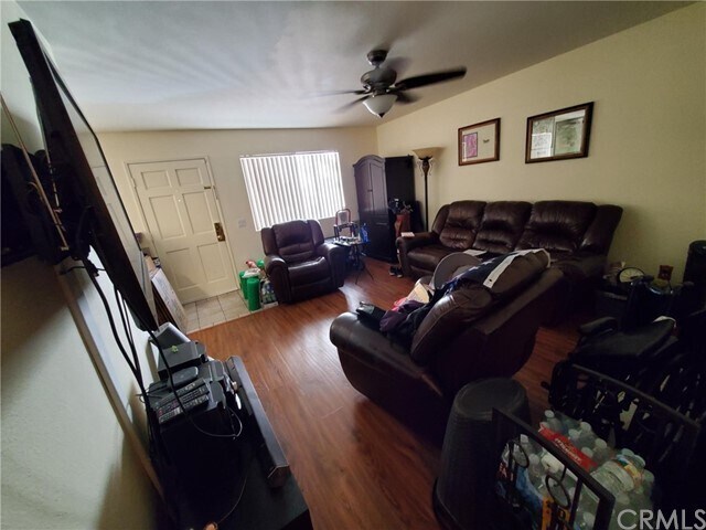 Building Photo - 14865 Mulberry Dr